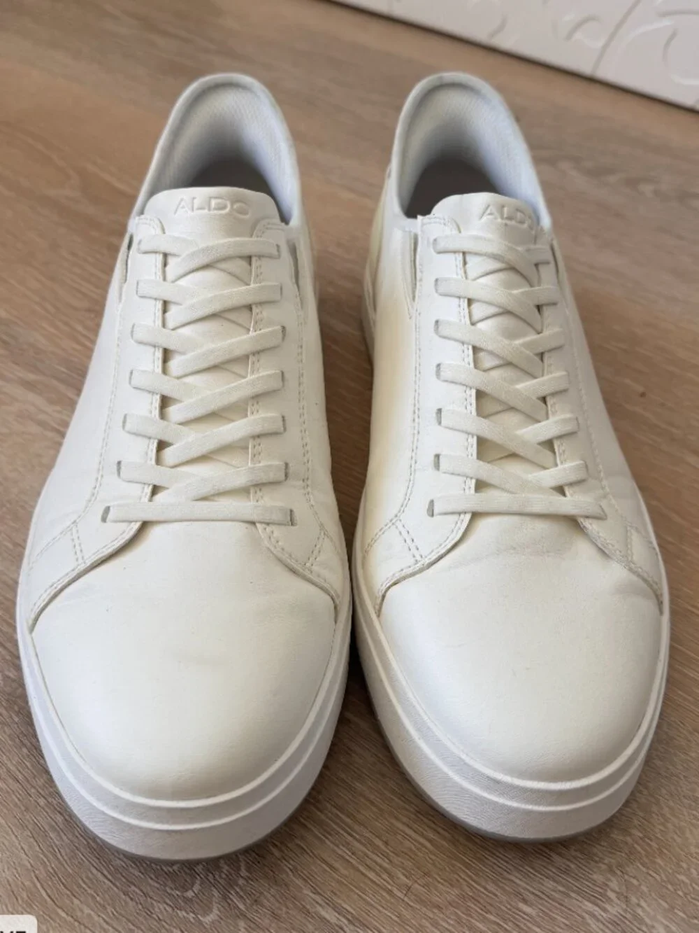 Aldo White Low-Top Sneakers in Size 10